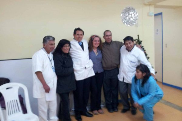 Violant Clop - Perú 2012 - Trabajo con los médicos del cielo